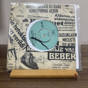 Yılmaz Kayral – Kör Değiliz Ya / Bebek