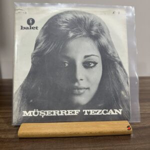 müşerref tezcan – doya doya sevemeden / ne mutlu sana