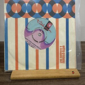 neşet ertaş kendim ettim kendim buldum