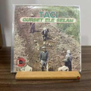 taci – gurbet ele selam / Çekilmez bu dünya